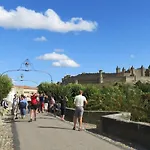 Tout confort ! Calme, Vue Dégagée, Ville ,Parking Gratuit, Ascenseur, Wifi